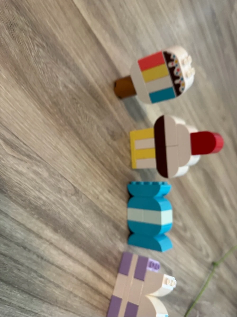 LEGO DUPLO Creative Building Lot Unicorn Bear Rocket Ice Cream Animal - Picture 6 of 8